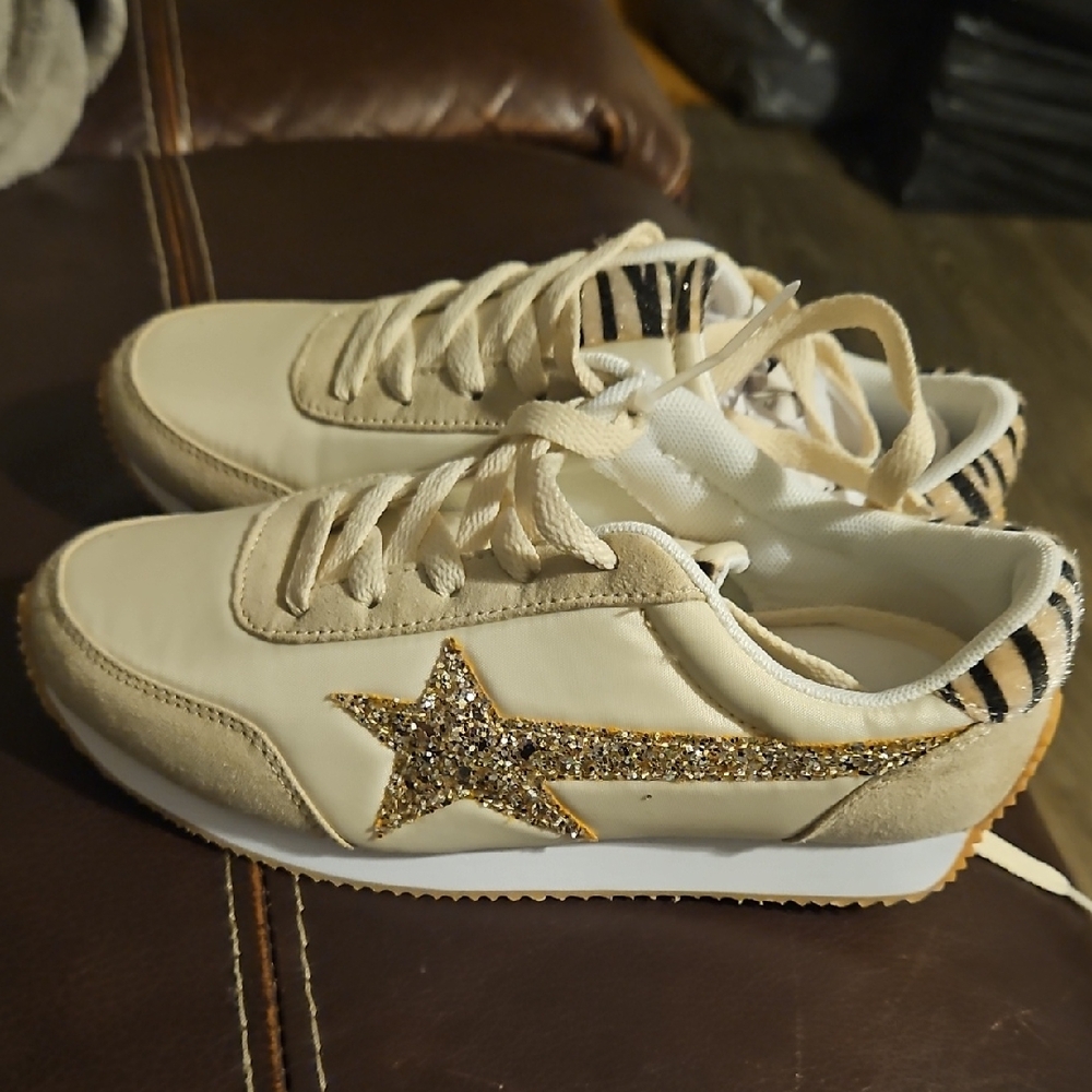Stylish Cream and Gold Women's Sneakers